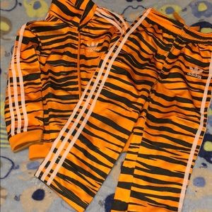 Rare adidas matching outfit